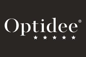 Logo von Optidee Logo von Optidee mit fünf Sternen auf schwarzem Hintergrund.